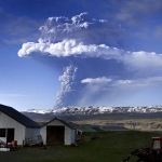 La erupción del volcán Grimsvotn en Islandia La erupción del volcán Grimsvotn en Islandia