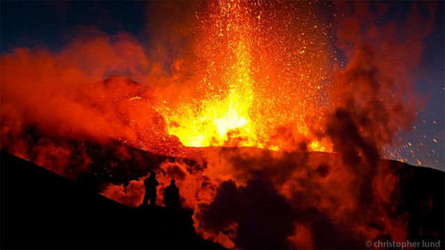 Volcán Fimmvörðuháls en erupción