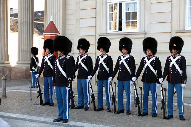 Guardia Real en el Palacio de Amalienborg