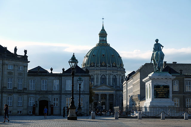 Plaza de Amalienborg en Copenhague